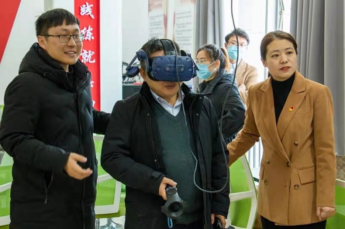 省社科3.jpg 省社科3.jpg